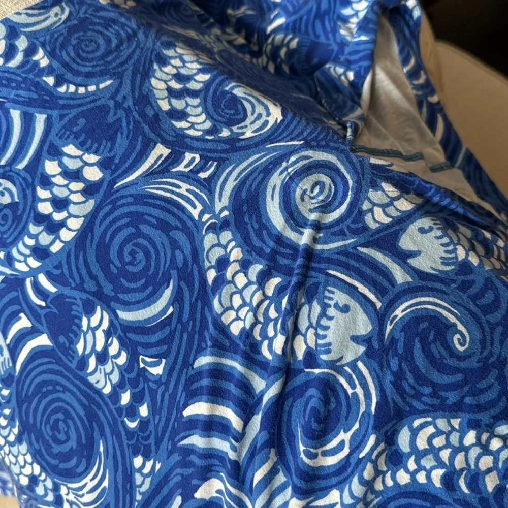Lilly Pulitzer Sophiletta 3/4 Sleeve V neck Mini Dress Bold Blue Fish Size Small - Picture 13 of 13